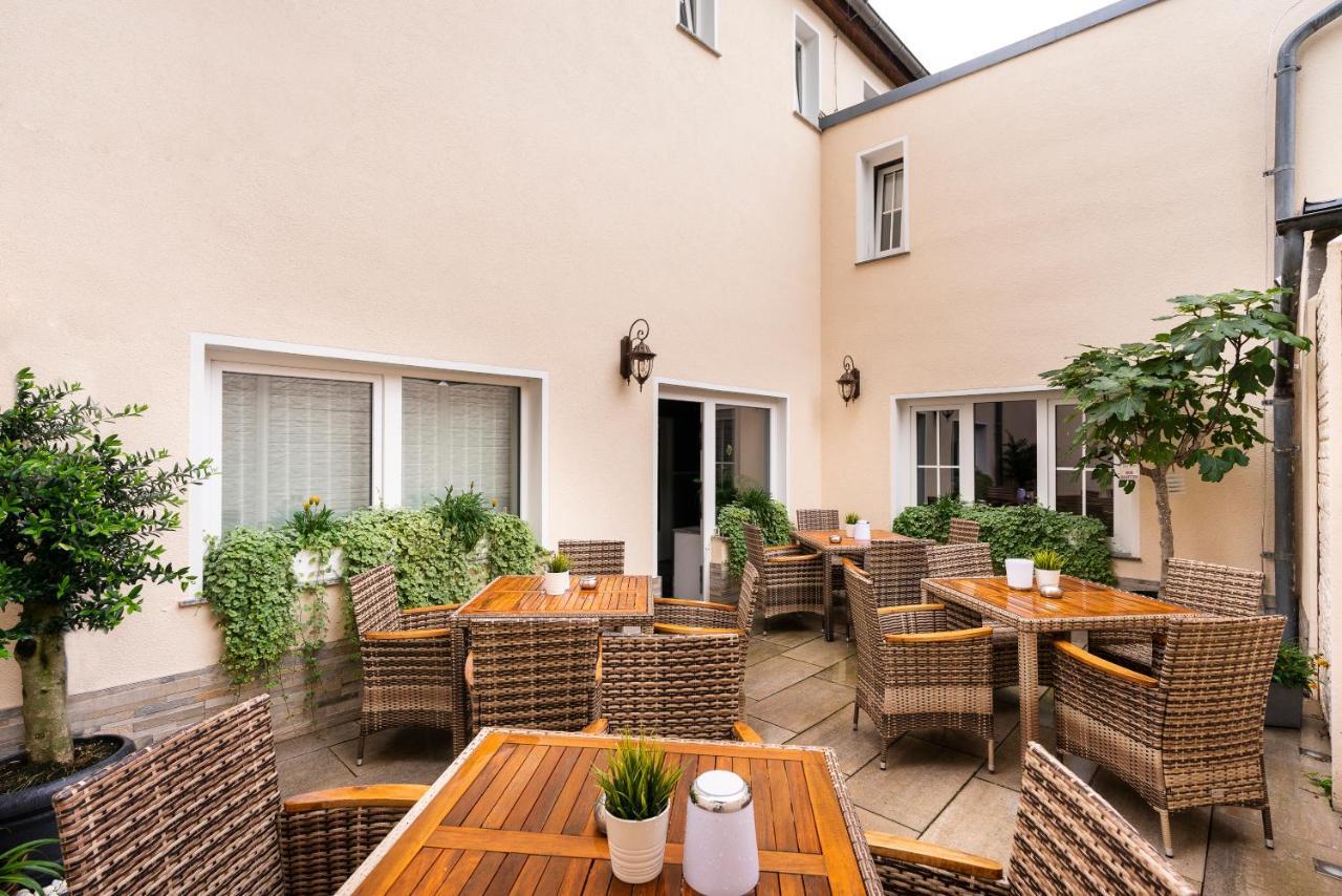 Cityhotel Bernburg Exterior photo