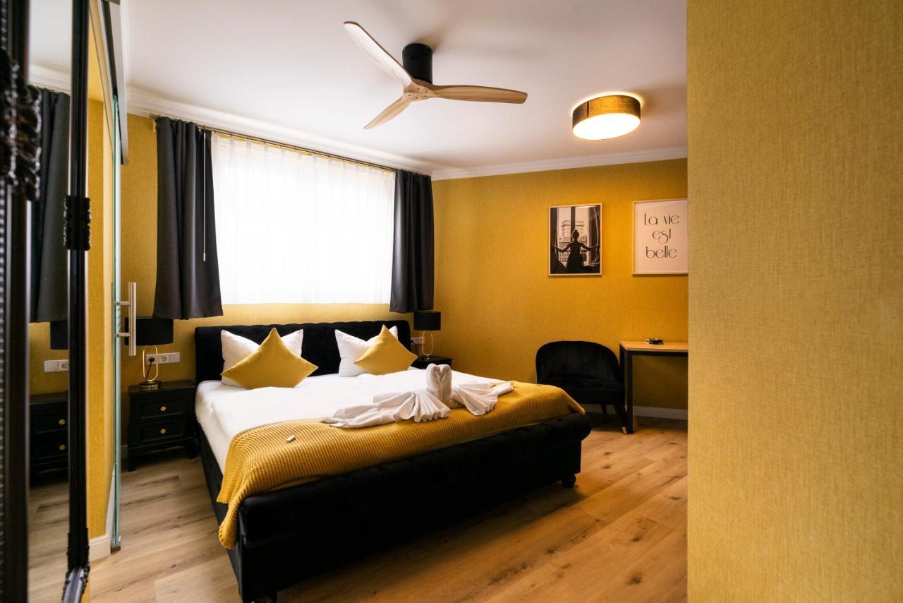 Cityhotel Bernburg Exterior photo