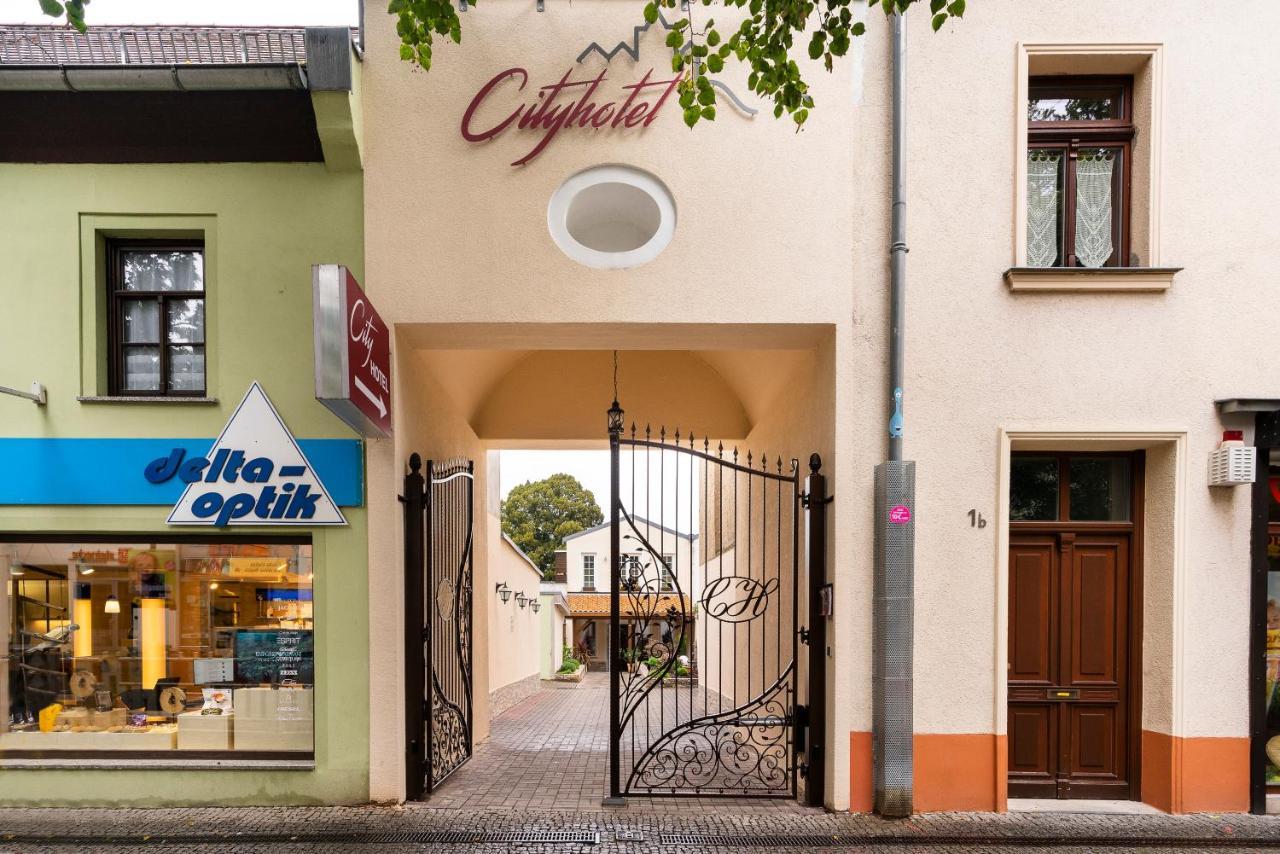 Cityhotel Bernburg Exterior photo
