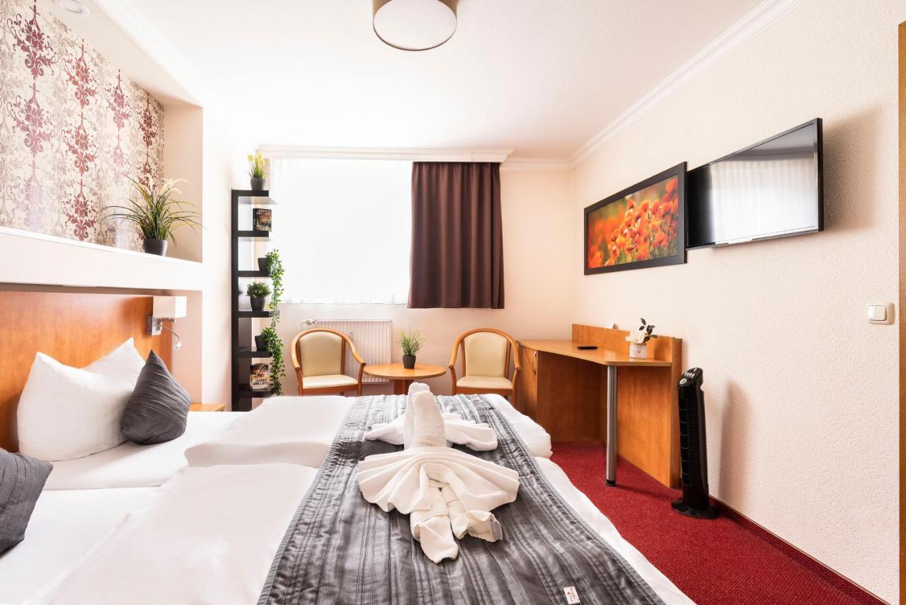 Cityhotel Bernburg Exterior photo